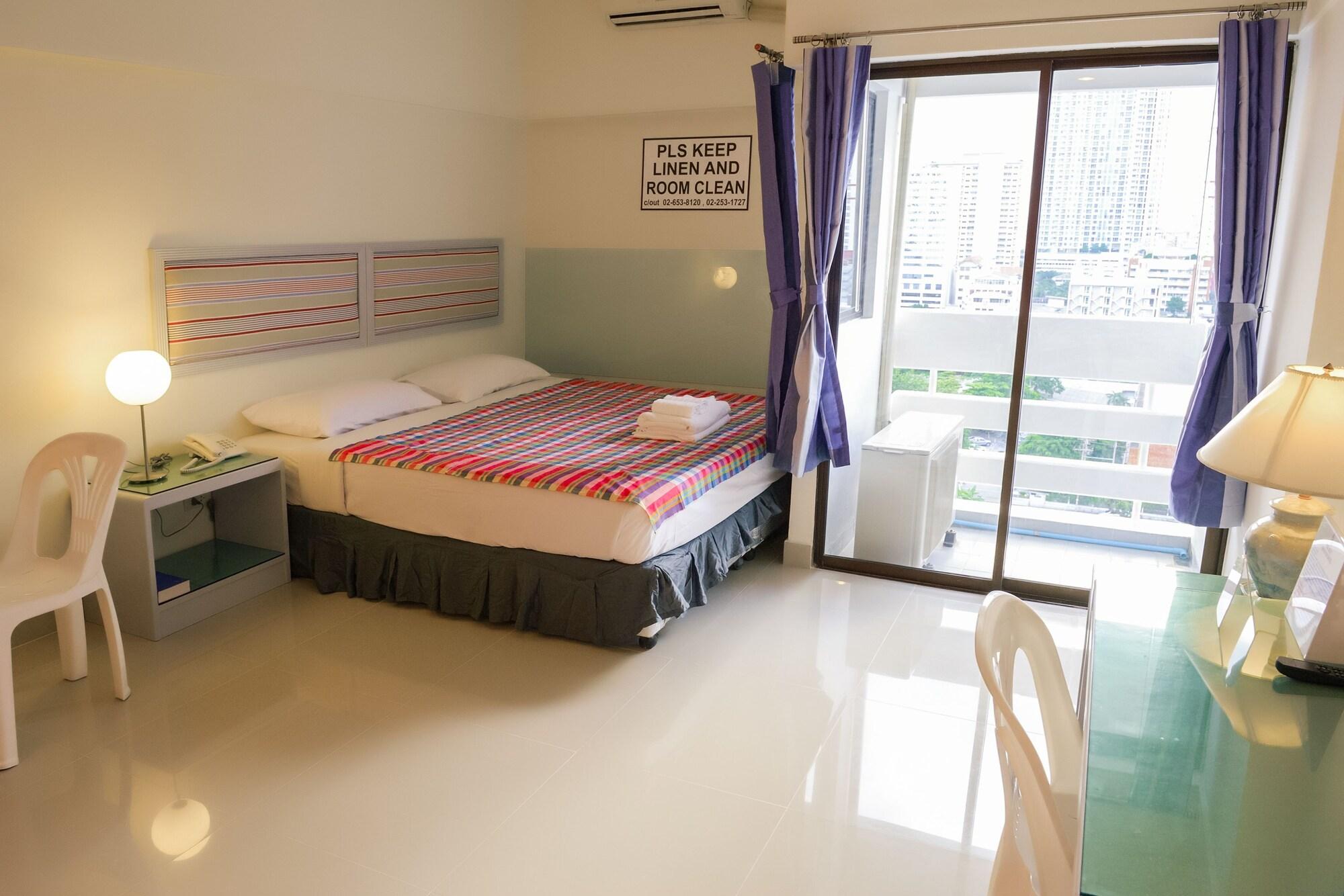 A-2 House Hostel Bangkok Exterior photo